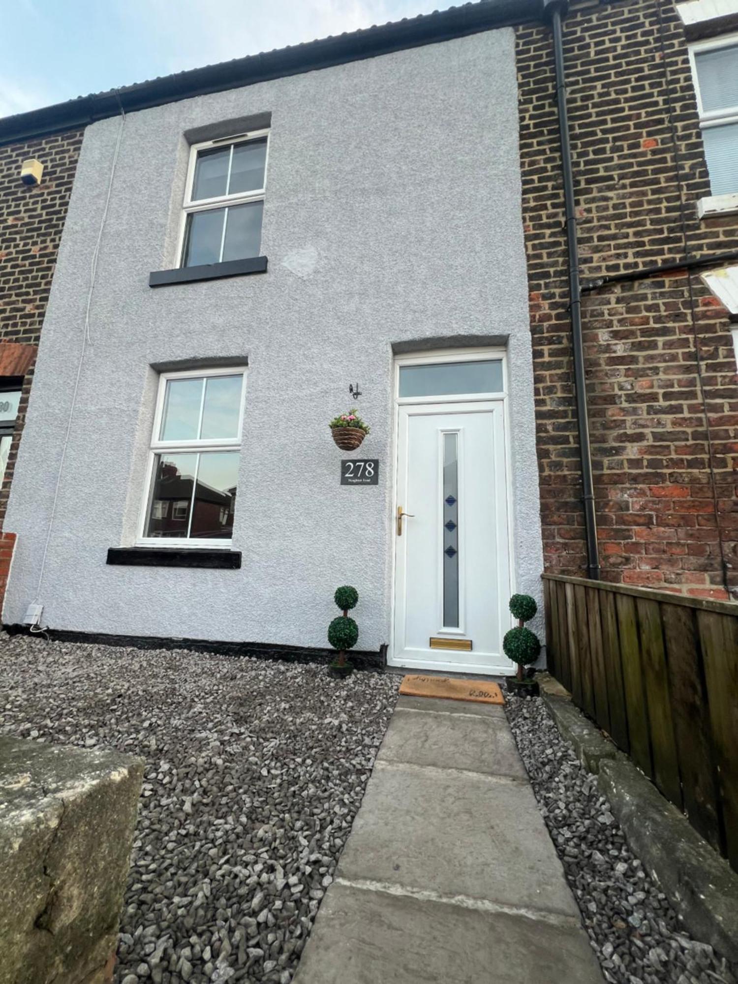 Cosy Home Perfect For Families And Contractors With Free Parking Darlington  Buitenkant foto